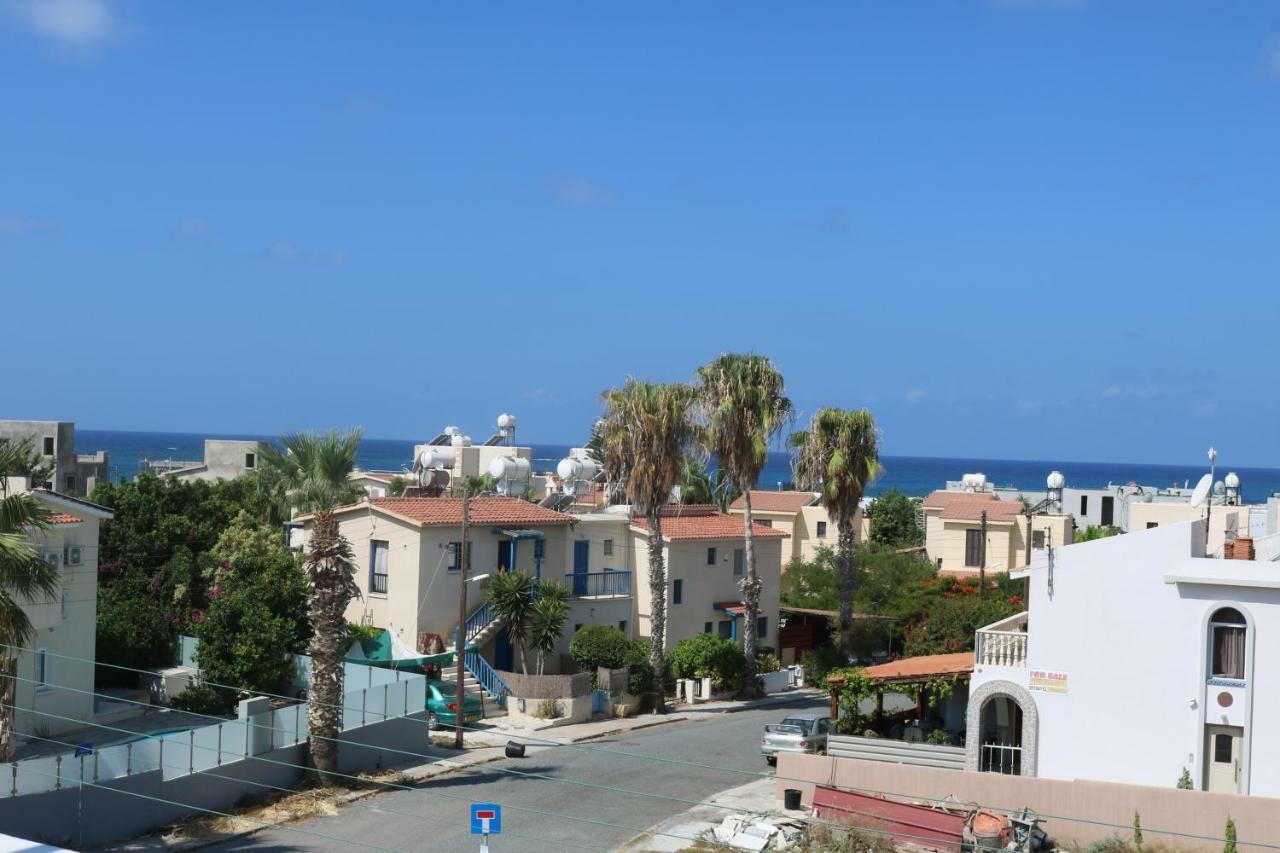 The Paradise Townhouses By Taimoura Paphos 外观 照片