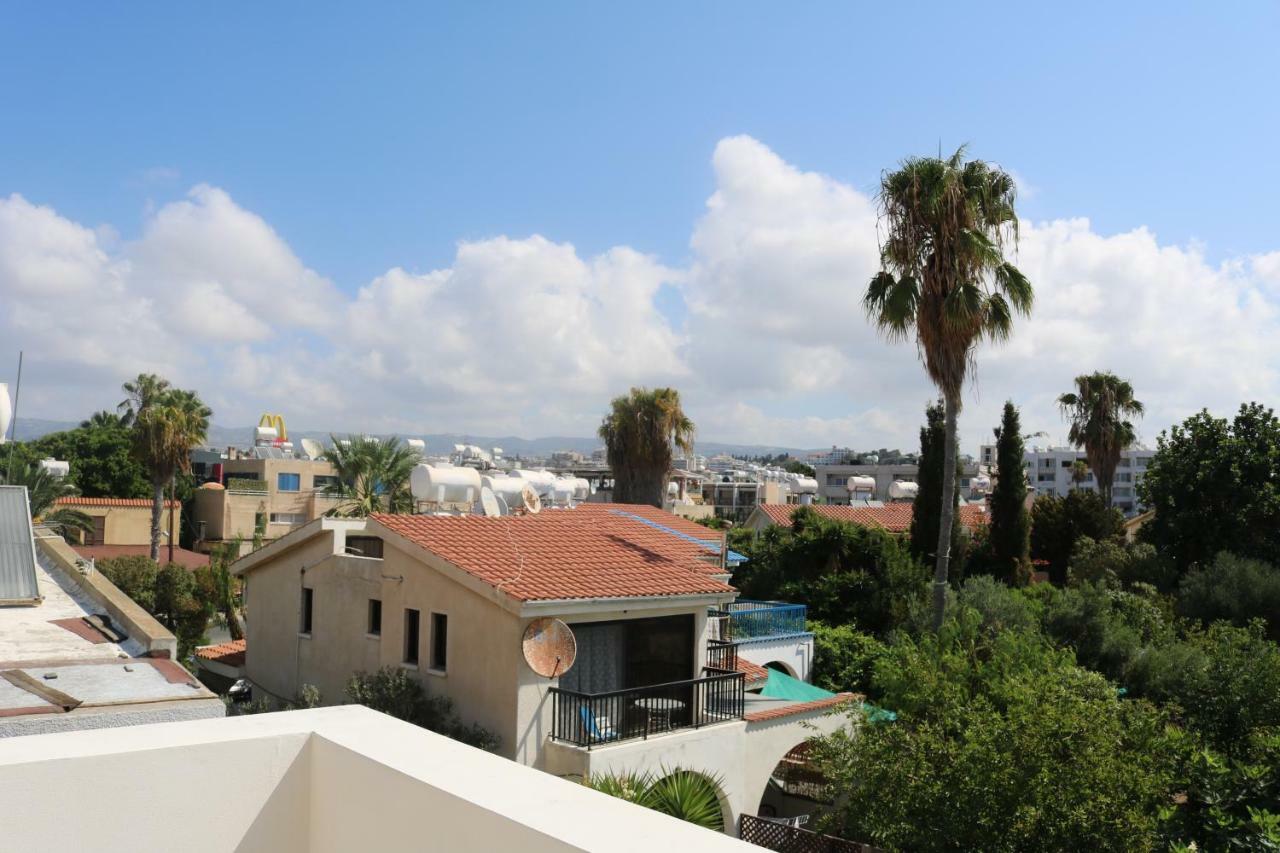 The Paradise Townhouses By Taimoura Paphos 外观 照片